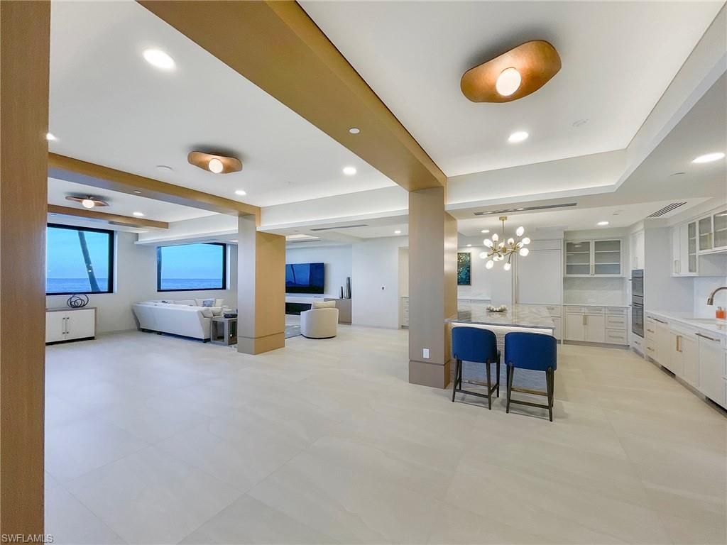 4005 Gulf Shore Blvd N, Unit 904, Naples, FL 34103 Photo