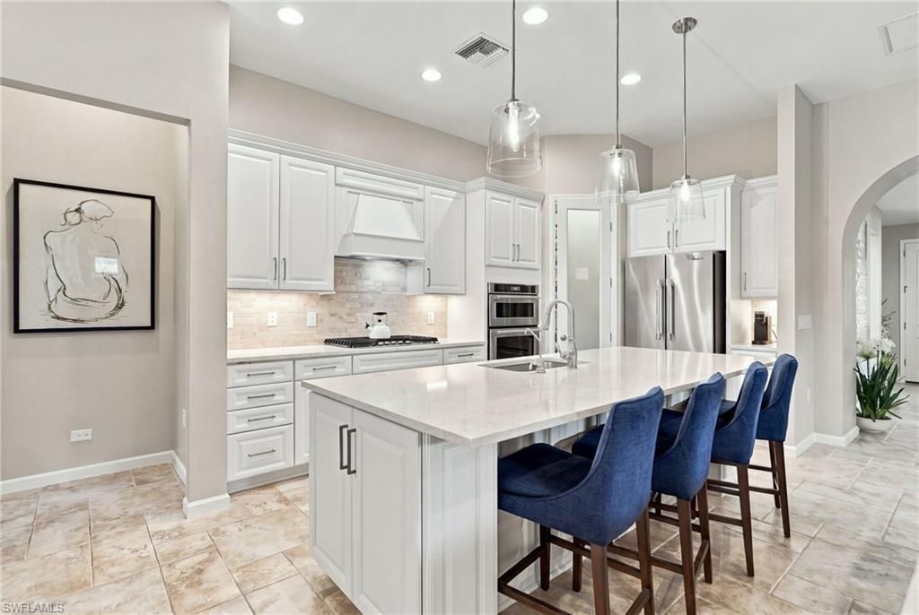 9440 Whooping Crane Way, Naples, FL 34120 Photo