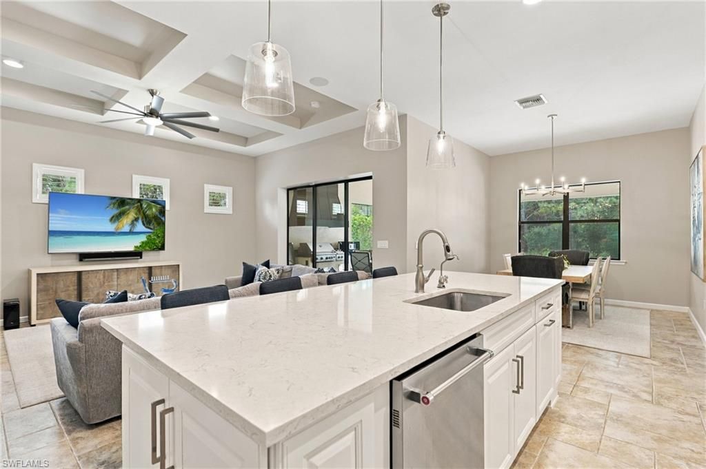 9440 Whooping Crane Way, Naples, FL 34120 Photo