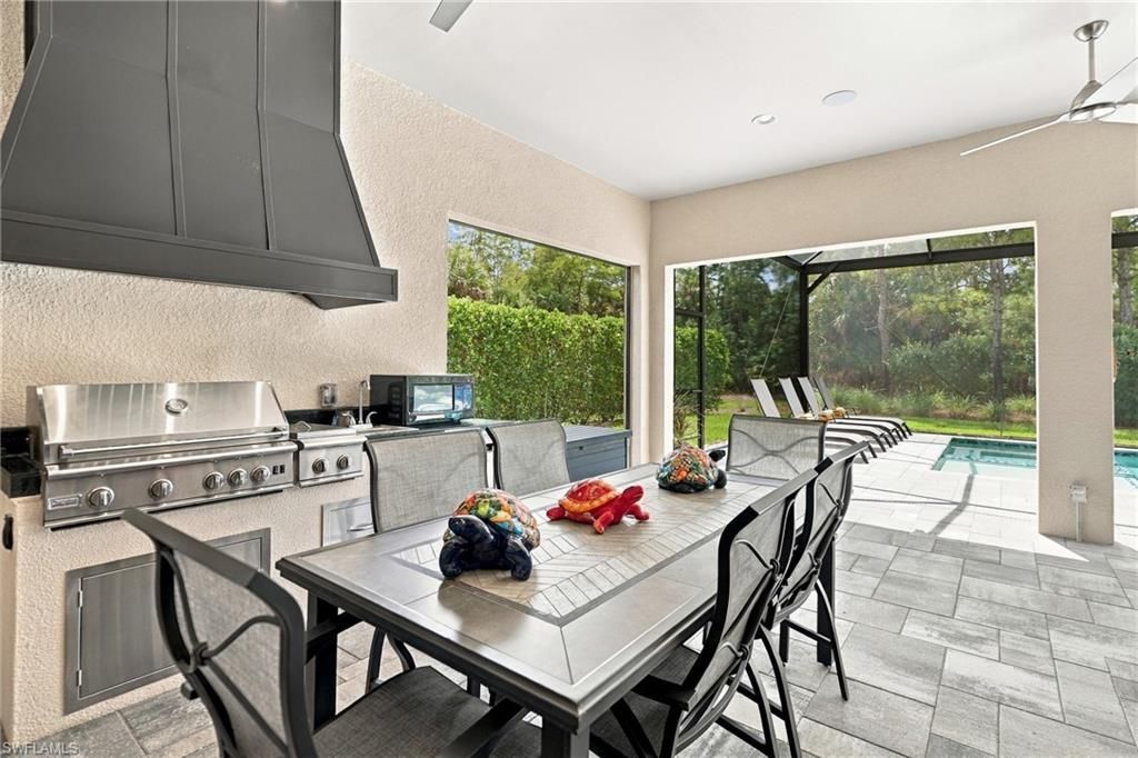 9440 Whooping Crane Way, Naples, FL 34120 Photo