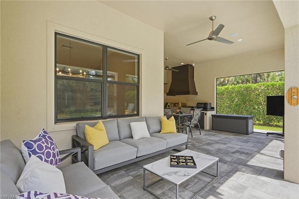 9440 Whooping Crane Way, Naples, FL 34120 Photo