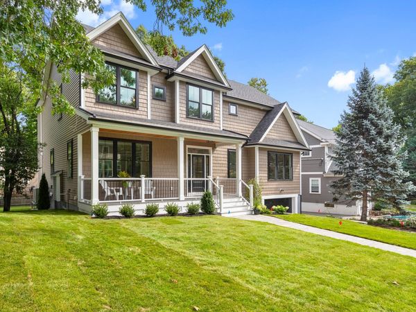 53 Hodge Rd, Arlington, MA 02474