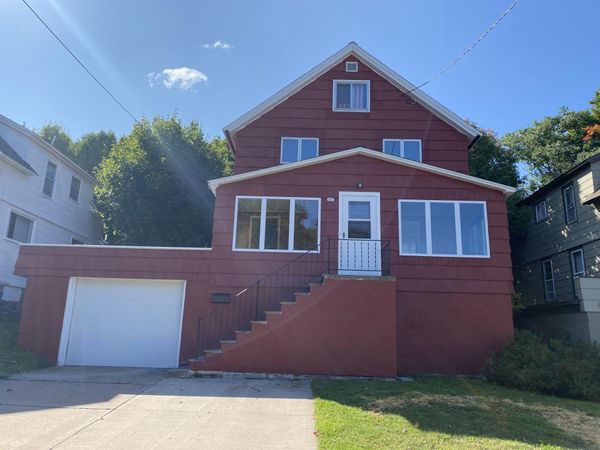 307 Calverley Avenue, Houghton, MI 49931