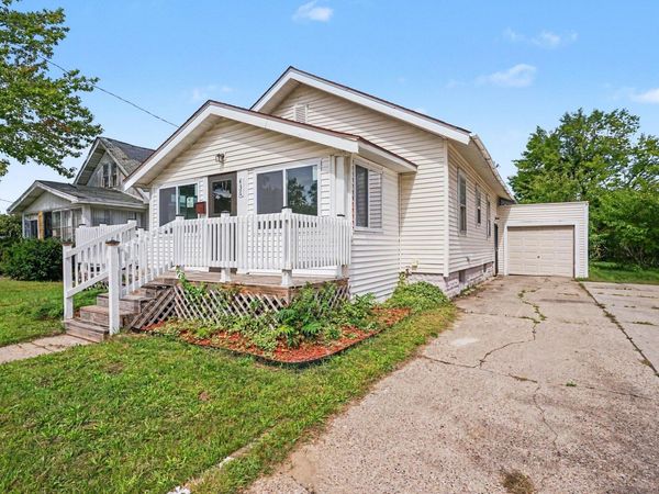 436 Catawba Avenue, Muskegon, MI 49442