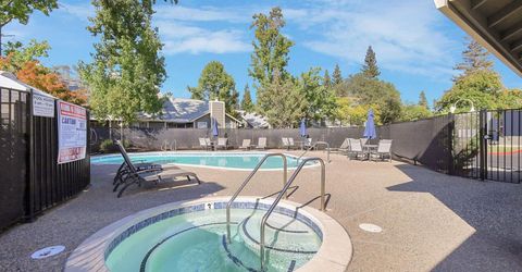 141 Pierpoint Cir, Folsom, CA 95630 Photo
