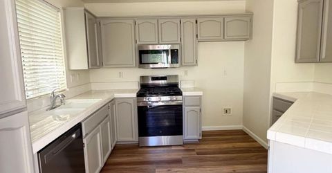 106 Gilded Rock Cir, Folsom, CA 95630 Photo