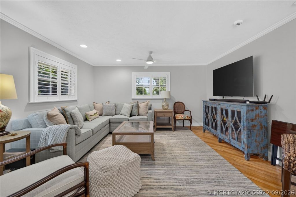 8 Admirals Walk , Sewalls Point, FL 34996 Photo
