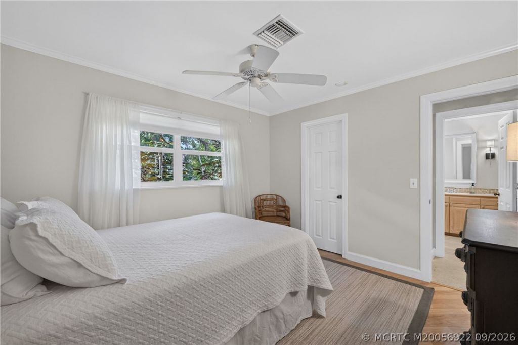 8 Admirals Walk , Sewalls Point, FL 34996 Photo