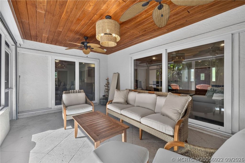 8 Admirals Walk , Sewalls Point, FL 34996 Photo