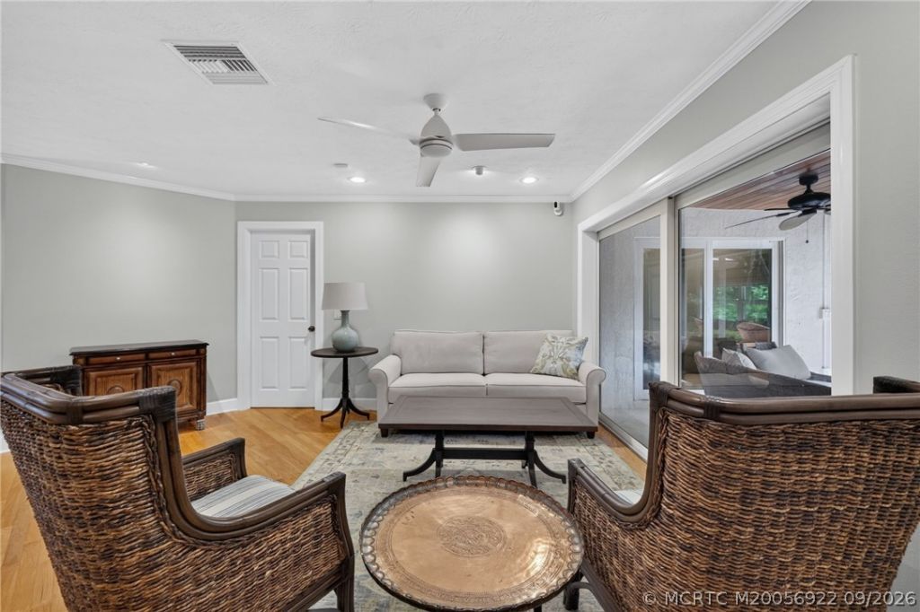 8 Admirals Walk , Sewalls Point, FL 34996 Photo