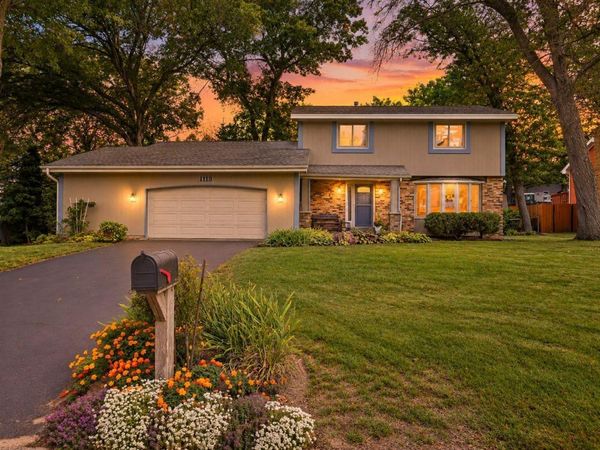 1113 106th Avenue NE, Blaine, MN 55434