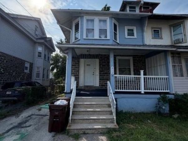 212 N MAPLE AVENUE, LANSDOWNE, PA 19050