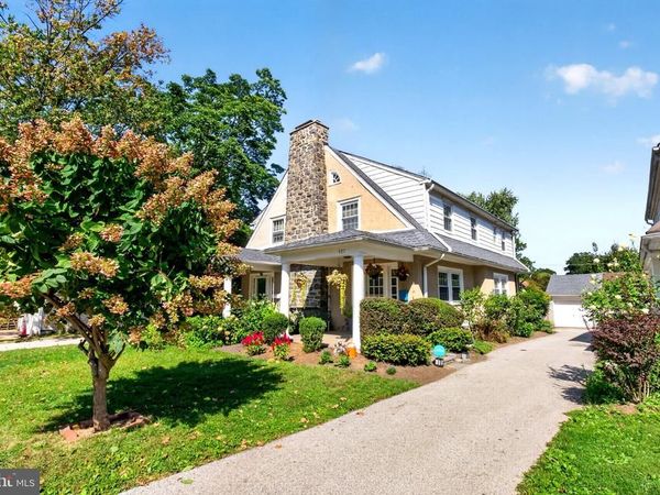 427 TREGARON ROAD , BALA CYNWYD, PA 19004