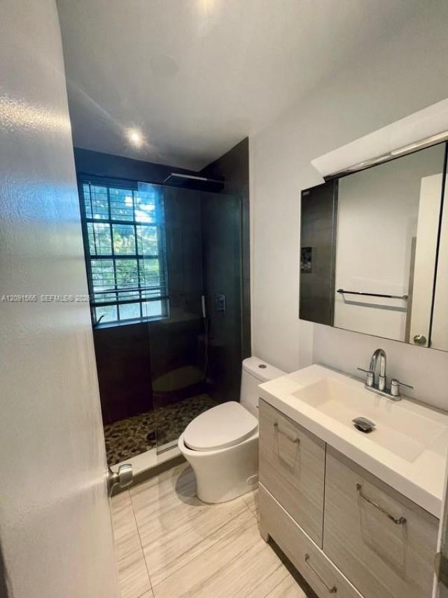 932 7th St , Unit 932D, Miami Beach, FL 33139 Photo