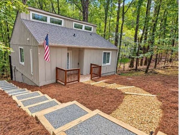 110 Indian ridge Court, Waleska, GA 30183