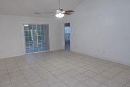 5040 Capulet Circle  photo 4