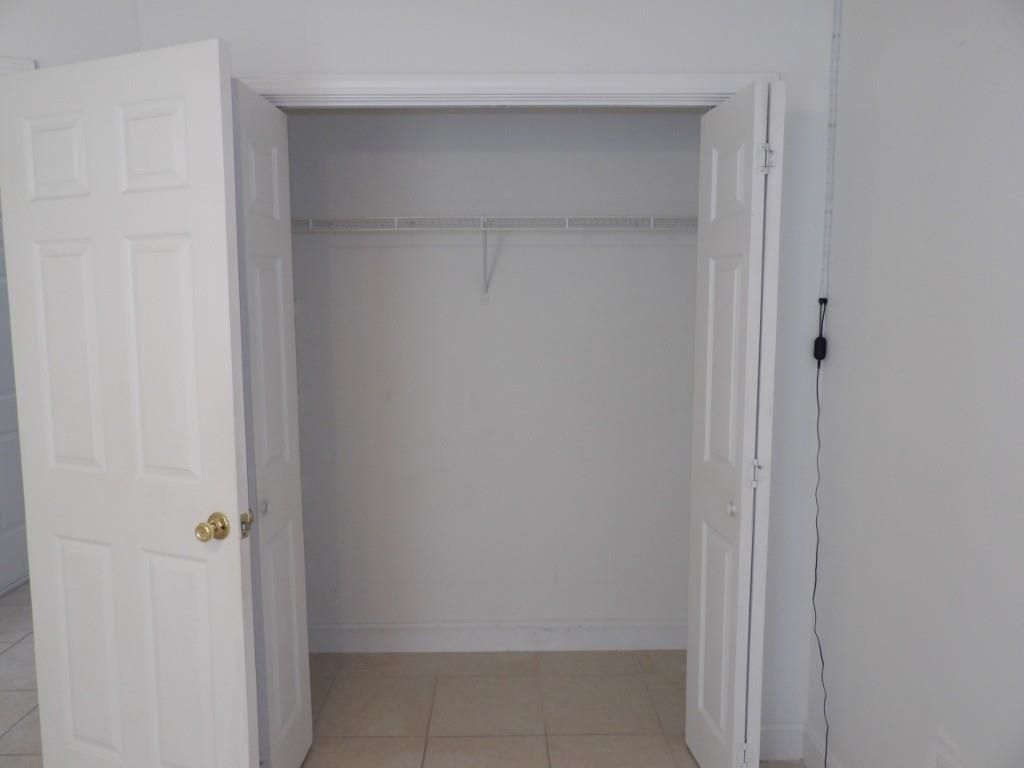 5040 Capulet Circle  Photo 23
