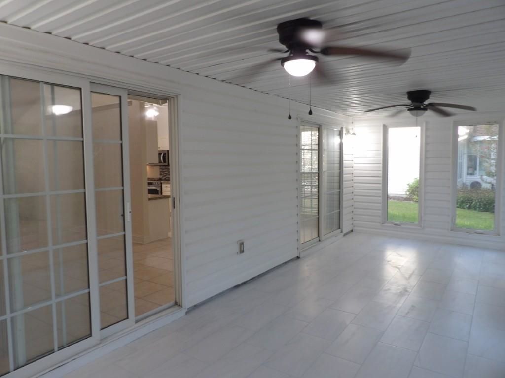 5040 Capulet Circle  Photo 29