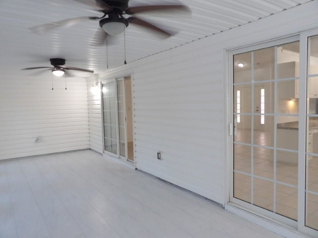 5040 Capulet Circle  Photo 30