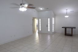 5040 Capulet Circle  photo 4