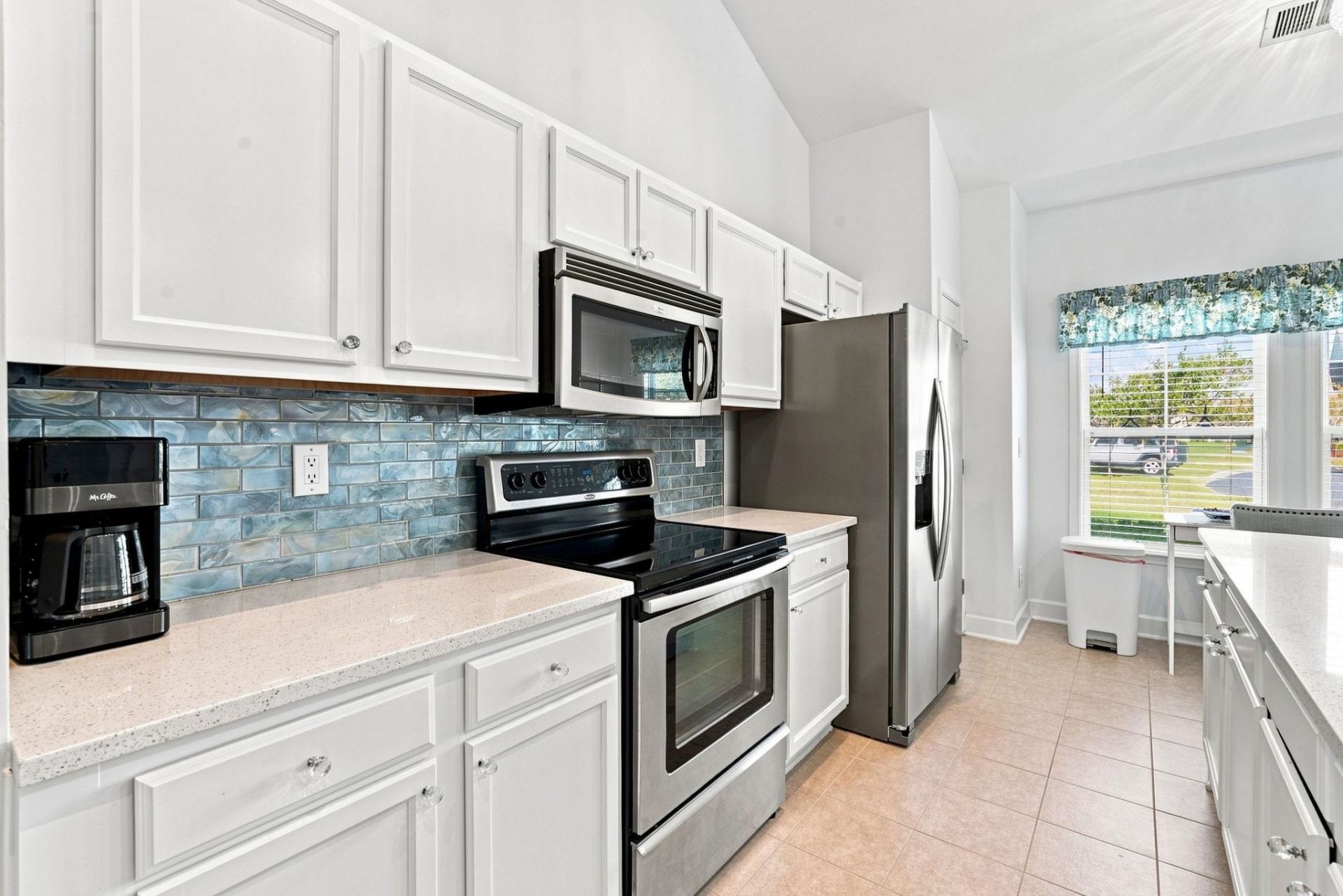6014 Catalina Dr.  Photo 11