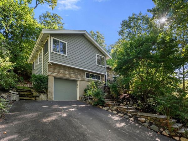 109 Wallis Road, Brookline, MA 02467