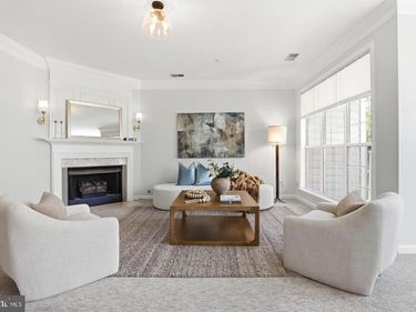 1734 KINGSGATE COURT , Unit 302, ALEXANDRIA, VA 22302