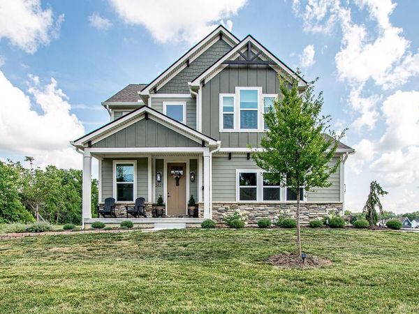 2621 Central Avenue, Middletown, OH 45044