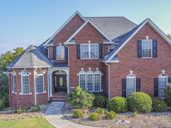 2906 Innisbrook Drive, Maryville, TN 37801