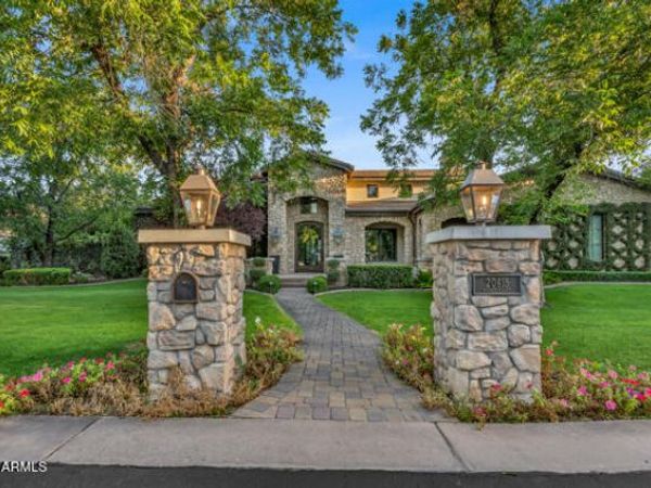 20415 E SUNSET Court, Queen Creek, AZ 85142