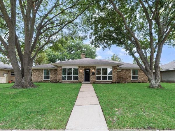 3208 Robin Road, Plano, TX 75075
