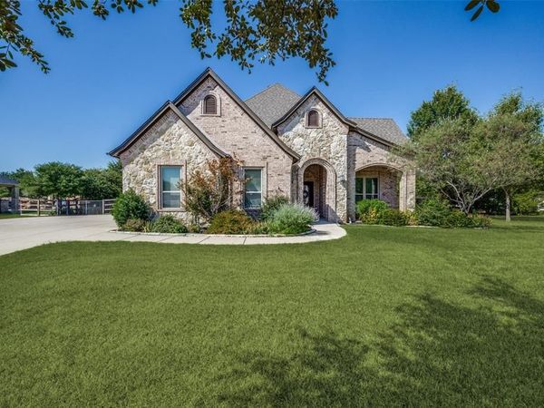 2709 Winthrop Hill Road , Denton, TX 76226