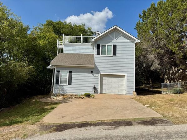 1712 Smokehouse Road , Granbury, TX 76049