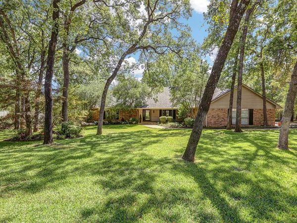 1361 Lakeview Drive, Southlake, TX 76092