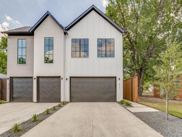 911-913 Muncie Avenue , Dallas, TX 75212