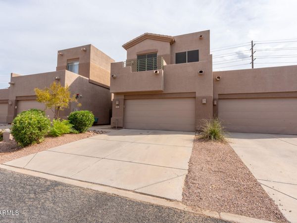 1303 W MARLIN Drive, Chandler, AZ 85286