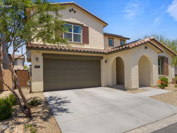 17721 W CASSIA Way, Goodyear, AZ 85338