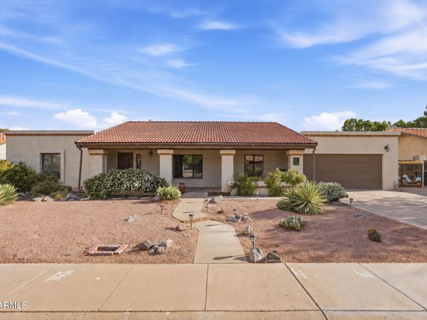 1023 E DERBY Drive, Tempe, AZ 85284