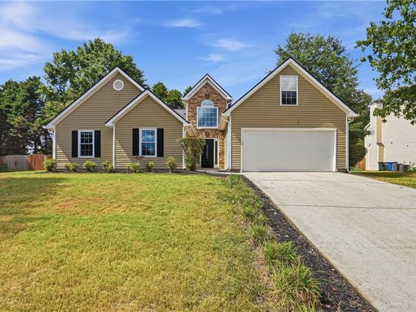 3641 Coveside Court , Loganville, GA 30052