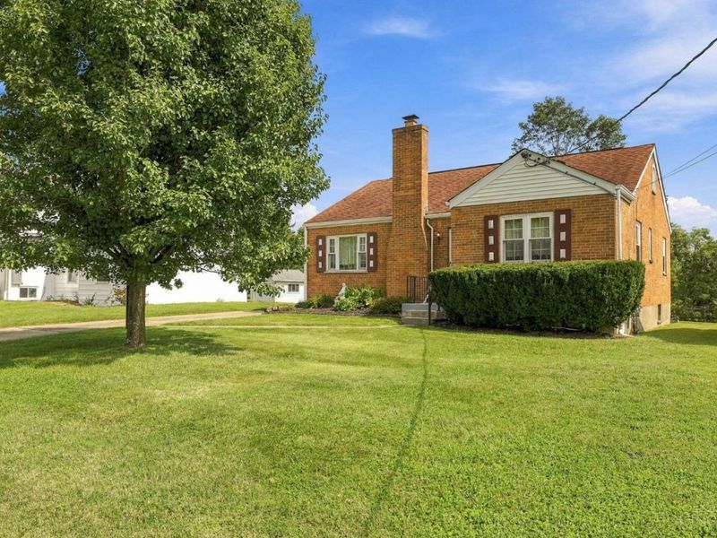 5186 Valley Ridge Road, Green Township, OH 45247 Photo 4