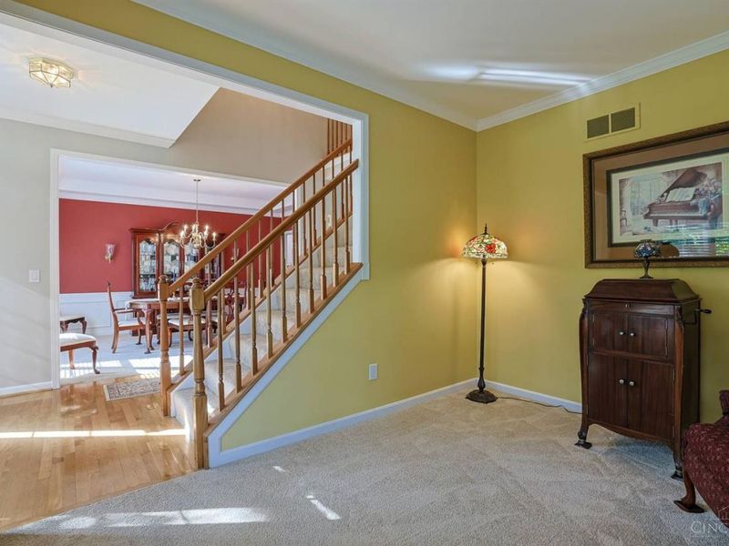 217 Hatcher Court, Loveland, OH 45140 Photo 9