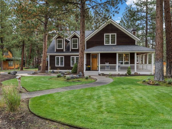 814 E Coyote Springs Road, Sisters, OR 97759
