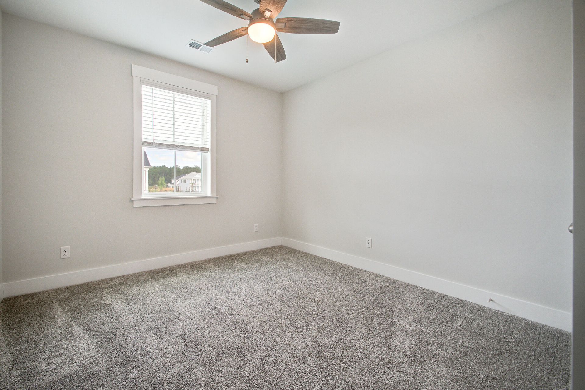 9275 Blue Jay Lane Photo 34