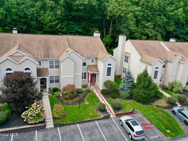5209 Forest Point Drive, Clifton Park, NY 12065
