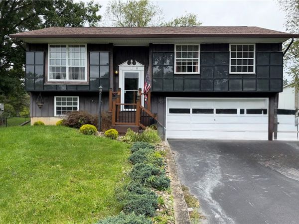 11 Cherry Circle , Painted Post, NY 14870