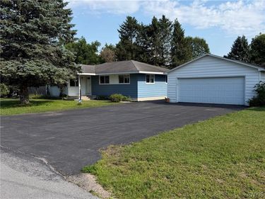107 Hadley Drive , Black River, NY 13612