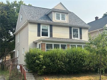 98 Fairbanks Street , Rochester, NY 14621