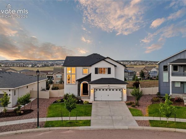6538 Cumbre Vista Way, Colorado Springs, CO 80924