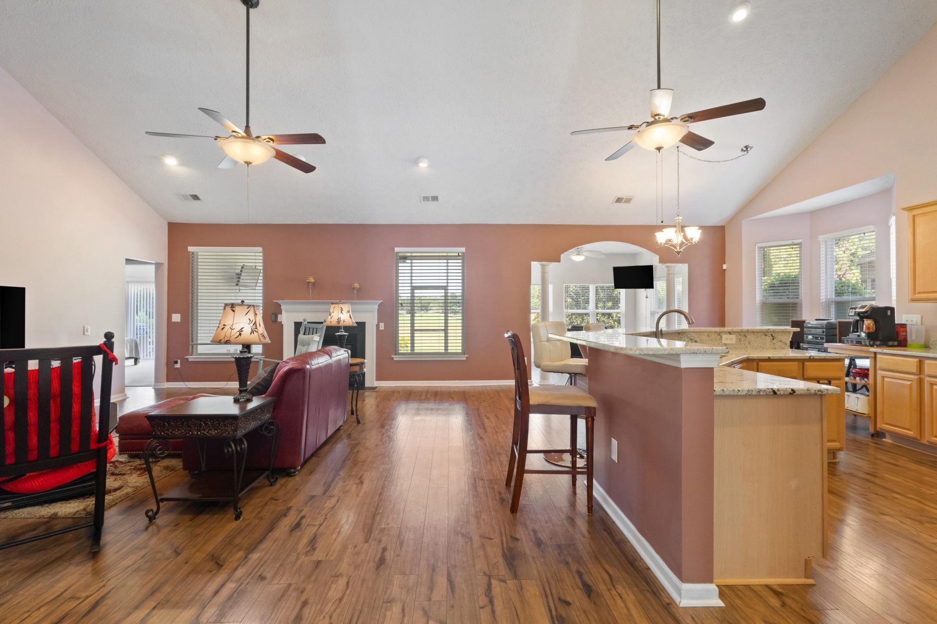 2803 Sanctuary Blvd. Photo 12