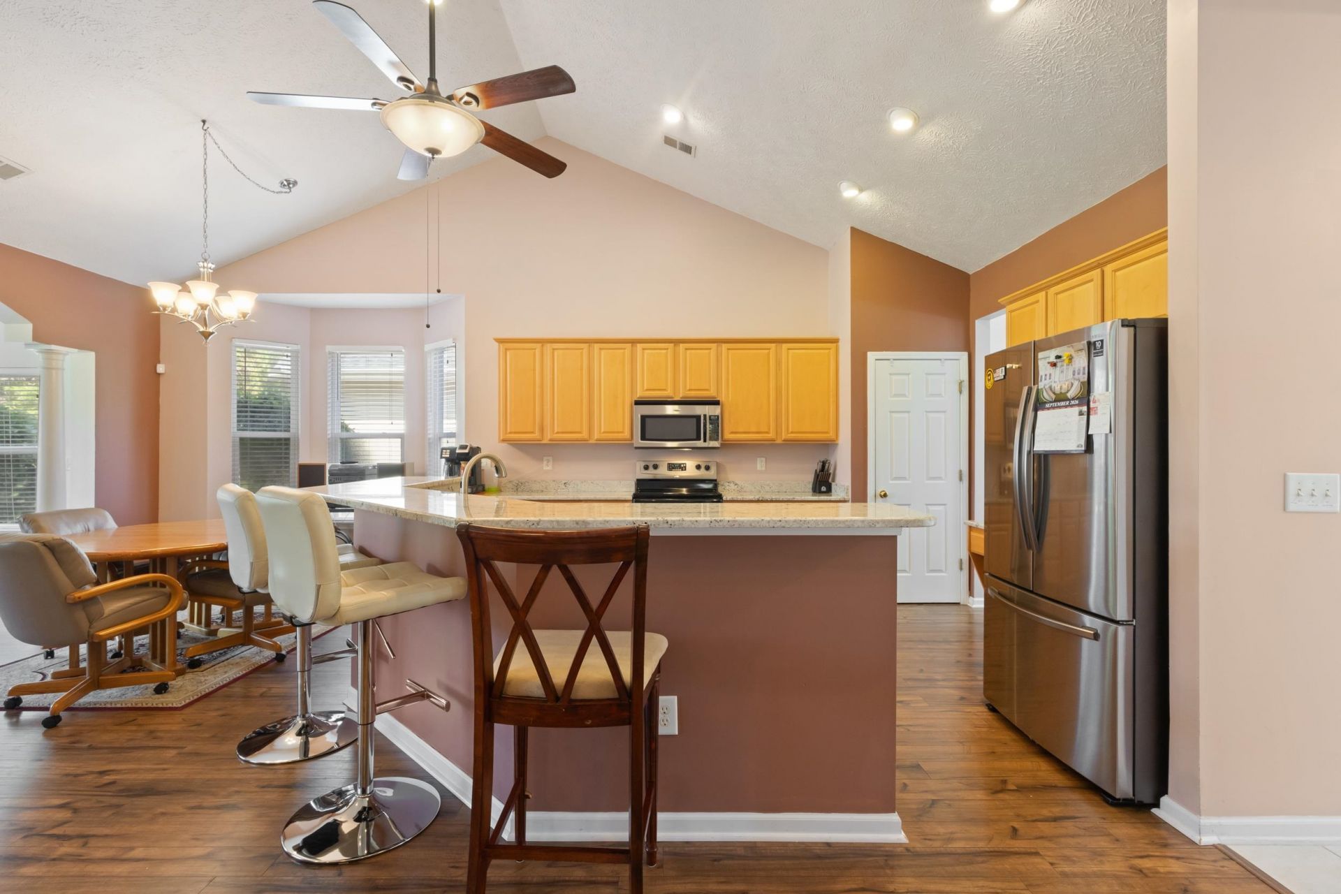 2803 Sanctuary Blvd. Photo 13
